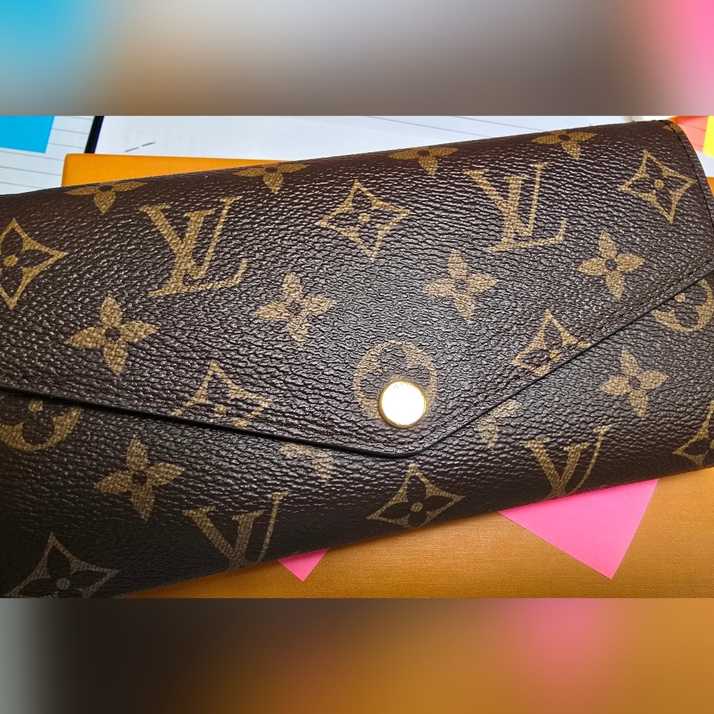 Excellent Condition Brown Canvas Long Wallet